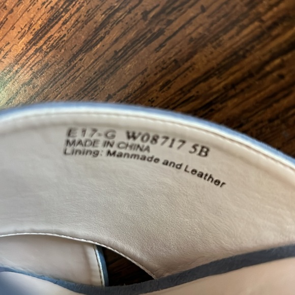 NEW COLE HAAN Gabby sandals mules 5B light blue. Crisscross Straps, Block Heel. - Picture 8 of 9